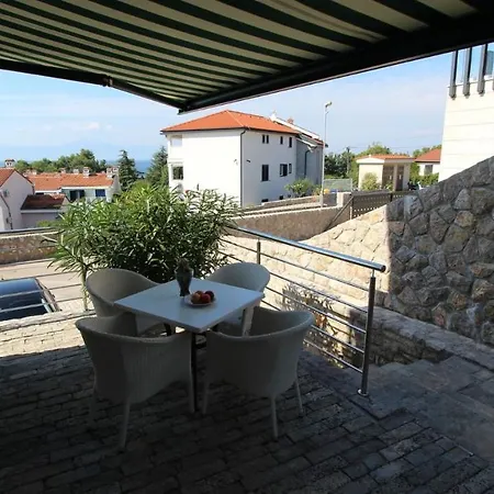 Adria Gostinjska kuća Malinska