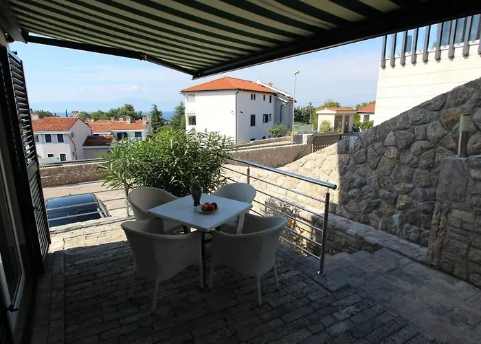 Adria Πανσιόν Malinska